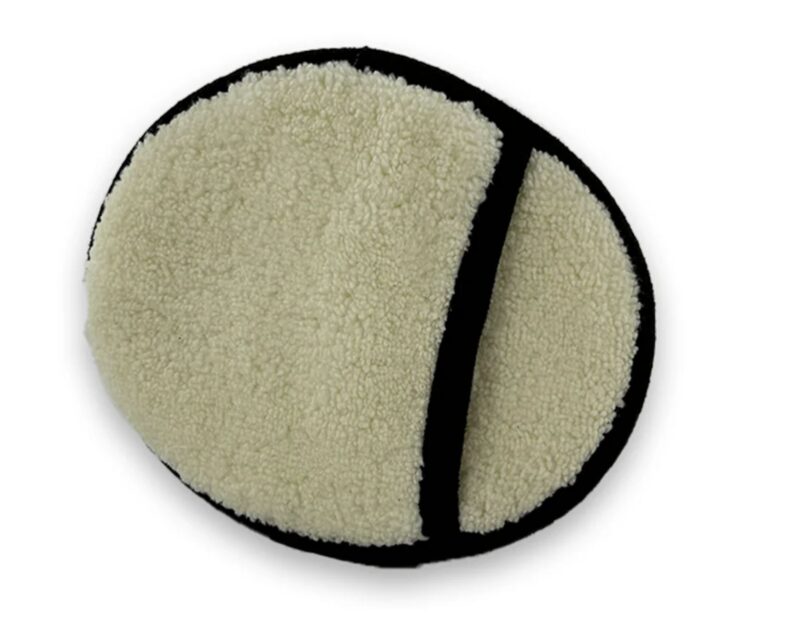 KOREAN PLUSH APPLICATOR MITT 13X15CM IVORY (EA)