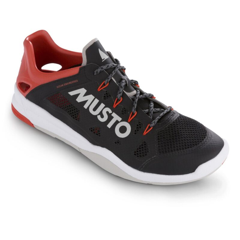 MUSTO DYNAMIC PRO II BLACK/WHITE SIZE US8