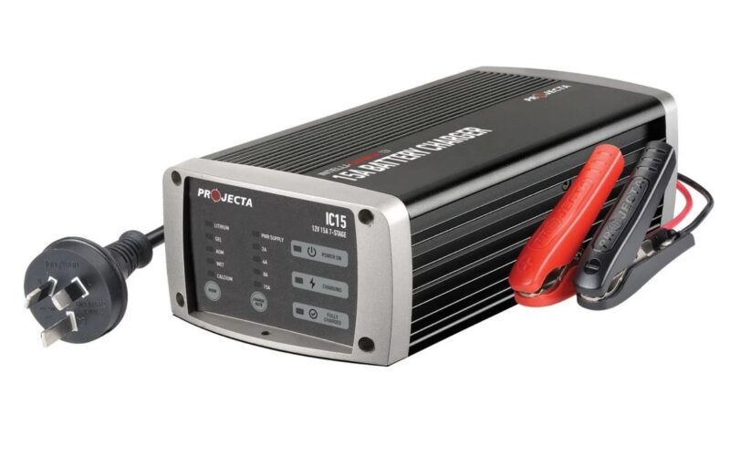 PROJECTA 15AMP 12V 7 STAGE ALL CHEMISTRY BATTERIES