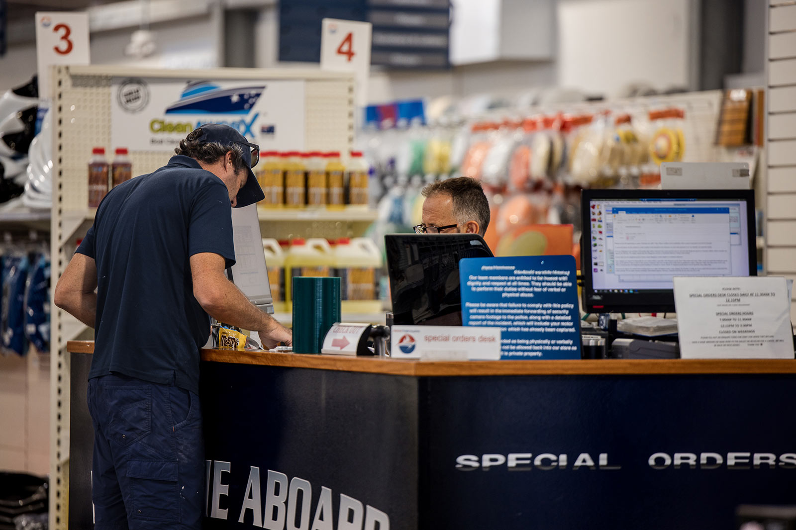 marine-trade-supplies-inside-shop-3